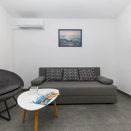 Family - Ryanair Exclusive Apartmán