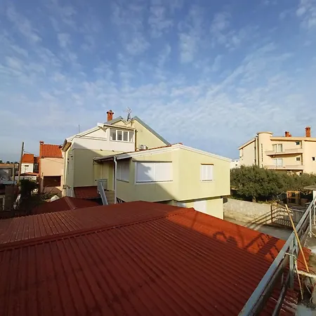 דירה Family 2026 Ryanair's 10 זאדאר