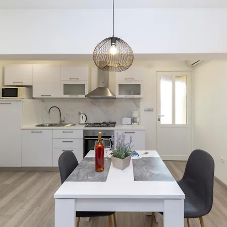 Family - Ryanair Exclusive Apartment