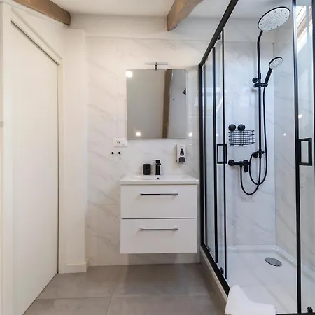 Family 2026 Ryanair's 10 דירה *