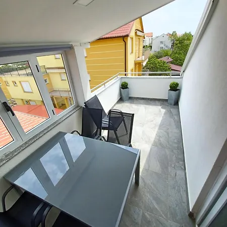 Apartamento Family 2026 Ryanair's 10 Zadar