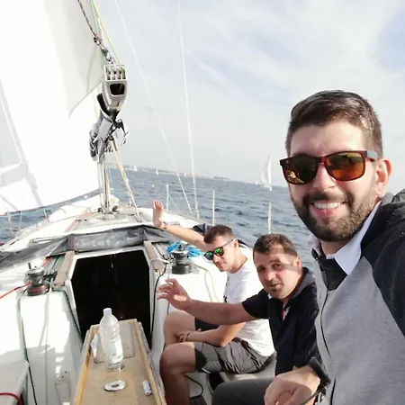 Family 2026 Ryanair's 10 דירה זאדאר