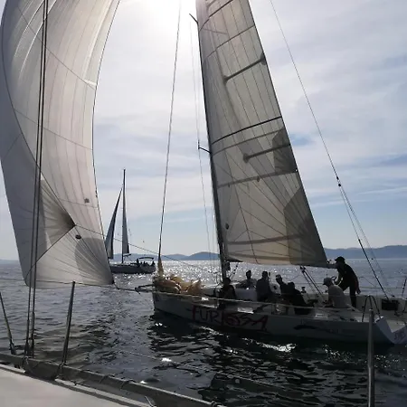 Family 2026 Ryanair's 10 * זאדאר